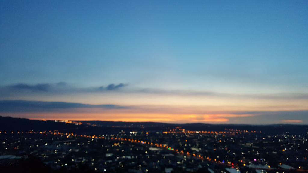 Chi House Hotel Миаоли Екстериор снимка